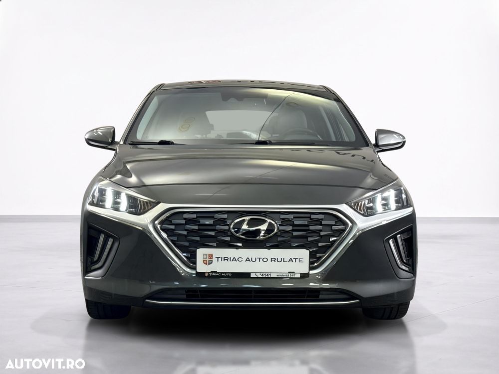 Hyundai IONIQ - 9