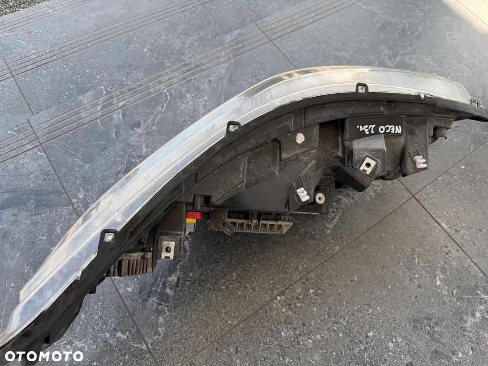 Iveco Daily 3,0 E6 180KM 16-21r lampa Lewa FULL LED 05802711800 - 4