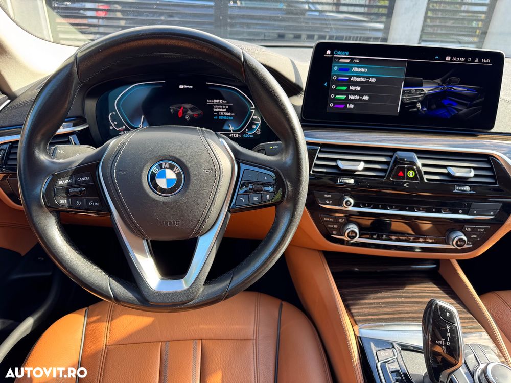 BMW Seria 5 520e Aut. Luxury Line - 6