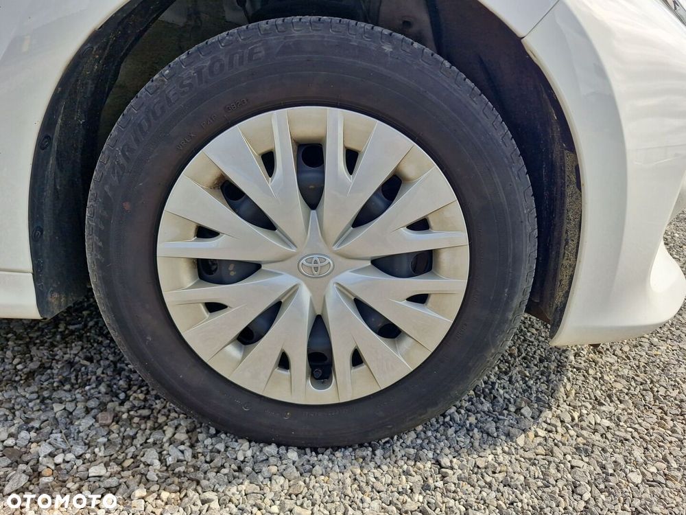 Toyota Yaris 1.5 Comfort CVT - 18