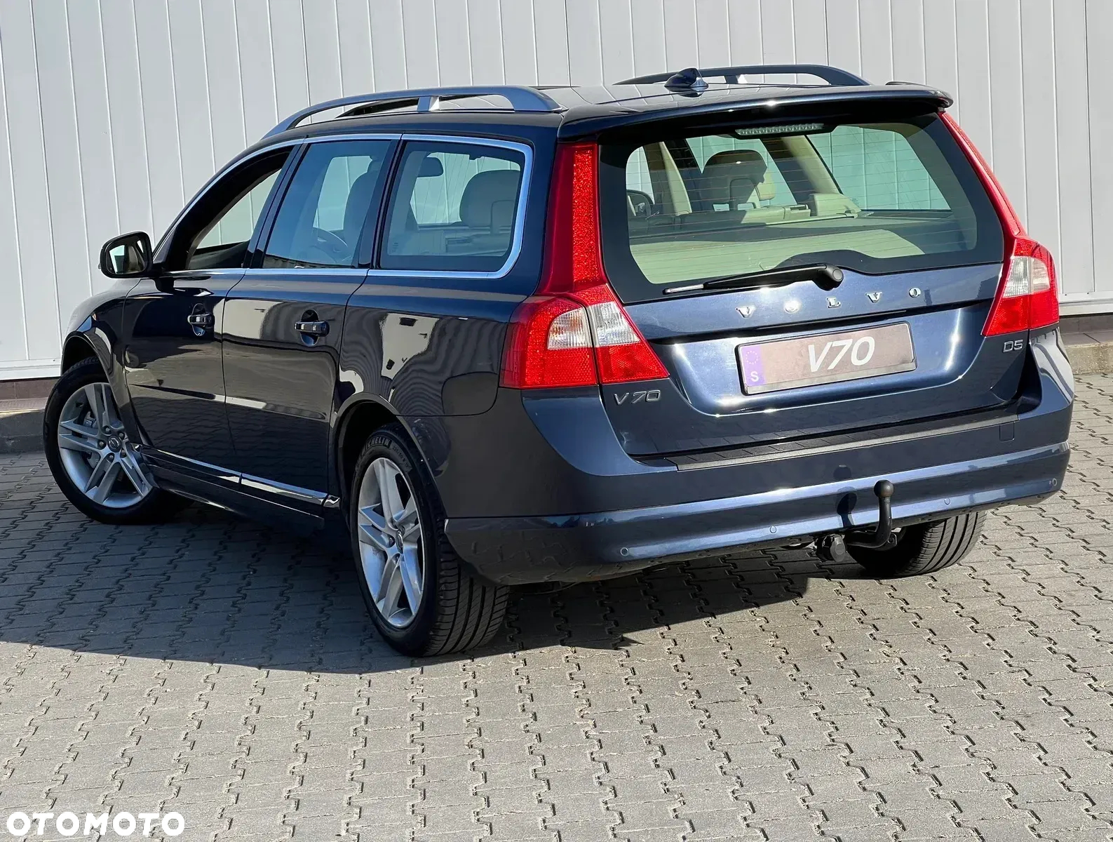 Volvo V70 D5 Summum - 10