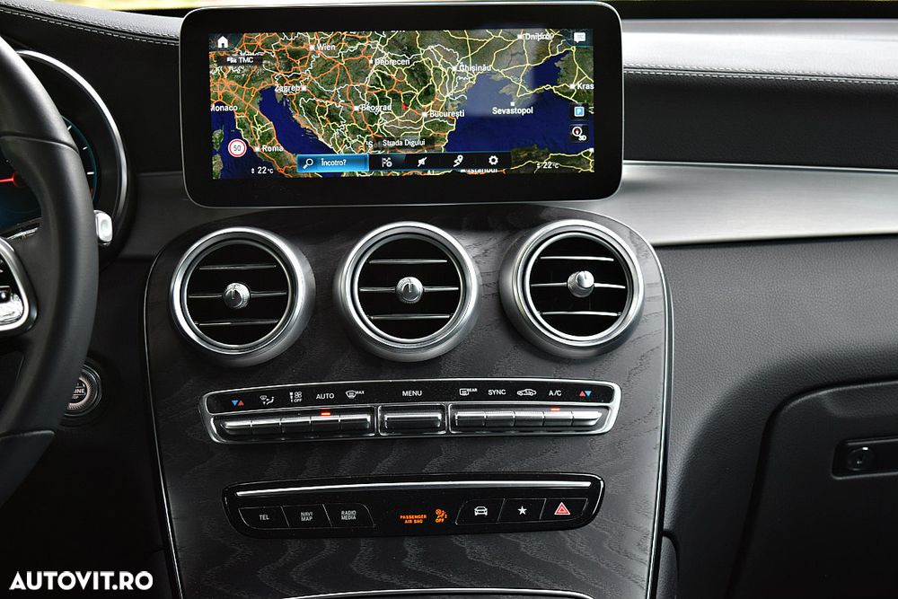 Mercedes-Benz GLC Coupe 220 d 4Matic 9G-TRONIC AMG Line - 21