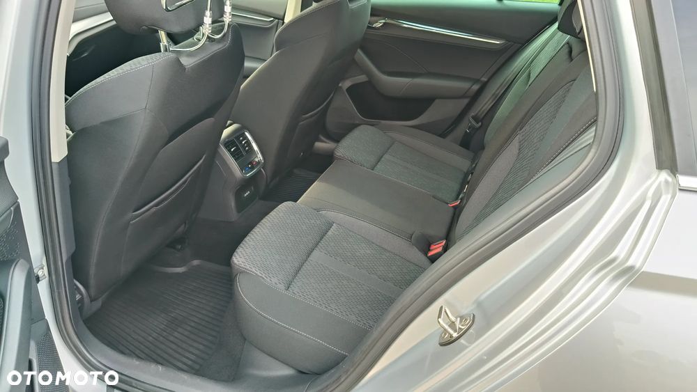 Skoda Octavia 2.0 TDI 4x4 Style DSG - 15