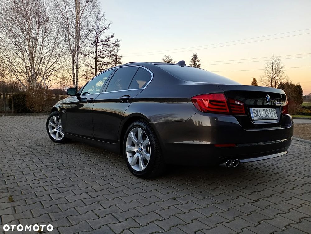 BMW Seria 5 520d - 7