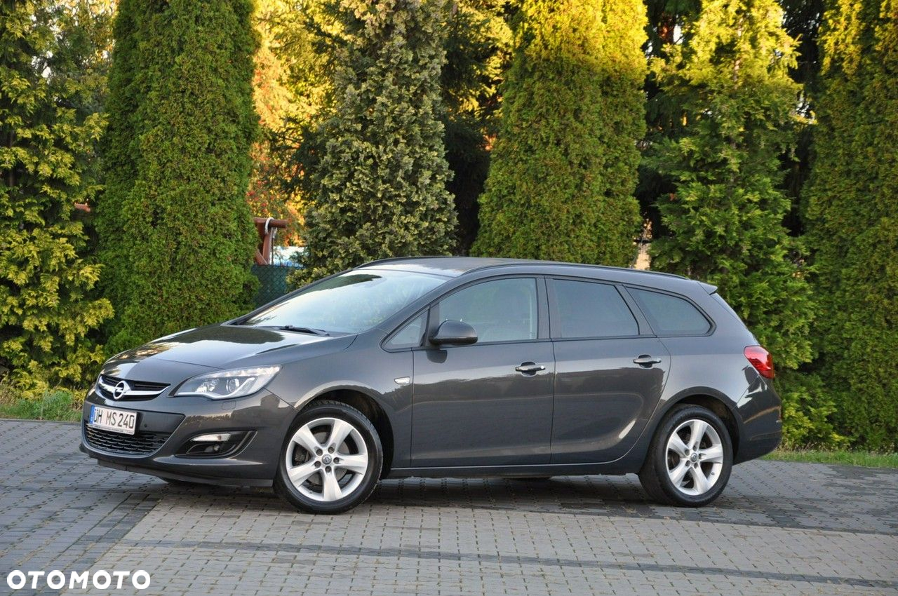 Opel Astra - 11