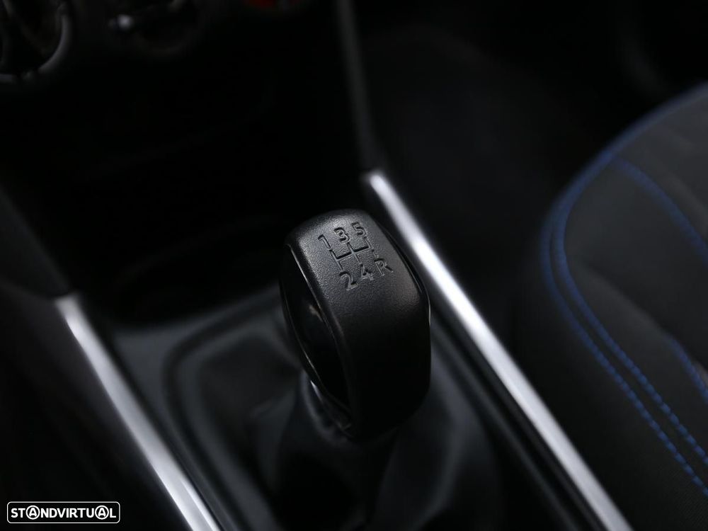 Peugeot 2008 1.2 PureTech Active - 17