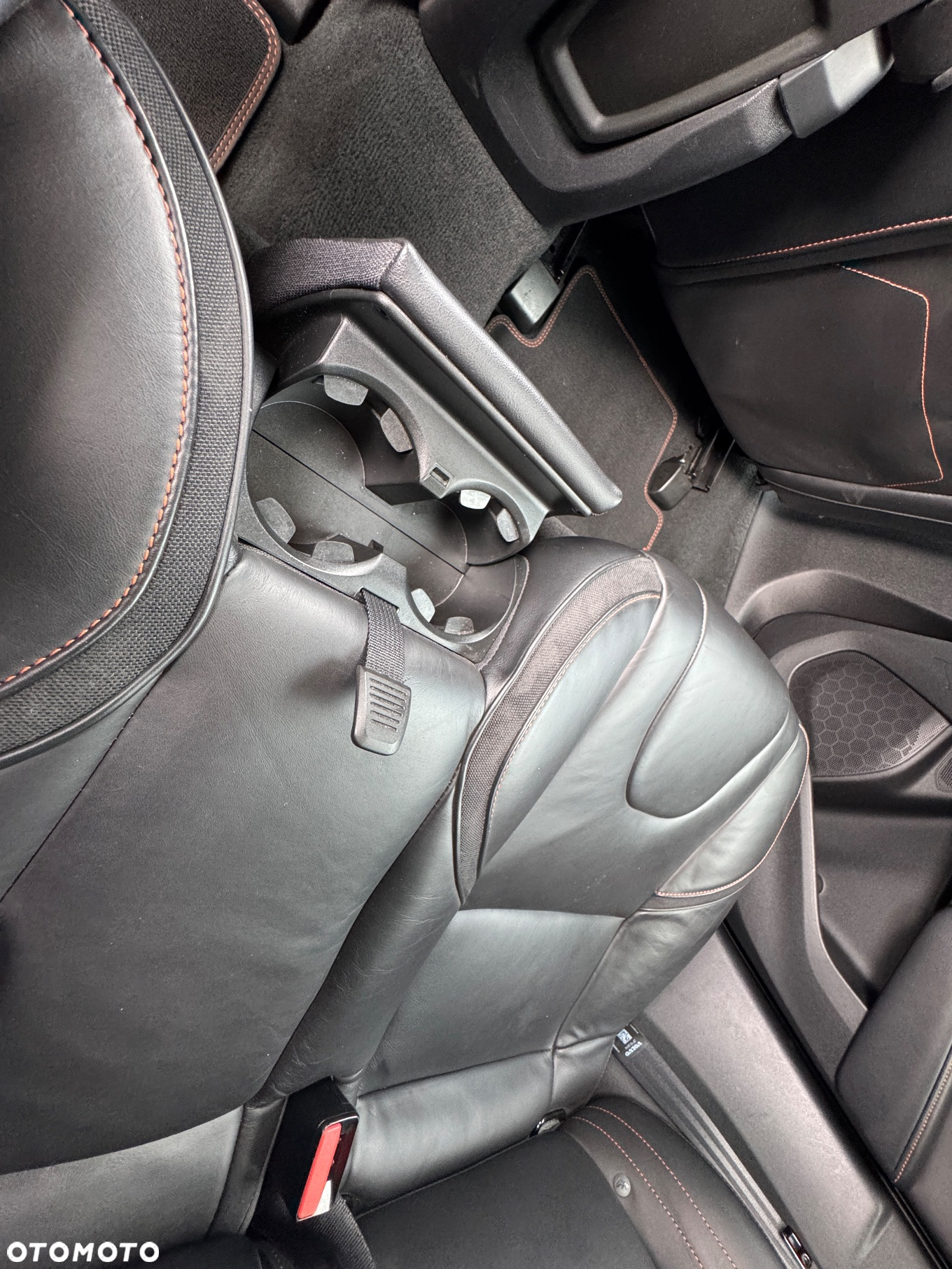 Volvo V40 - 28