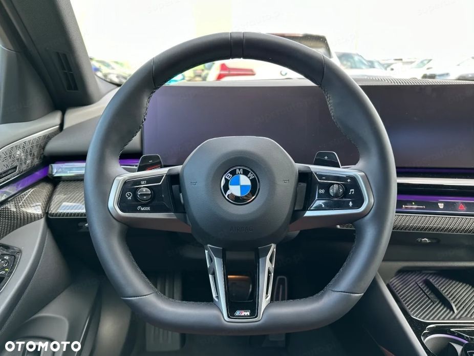 BMW Seria 5 540d xDrive mHEV M Sport - 10