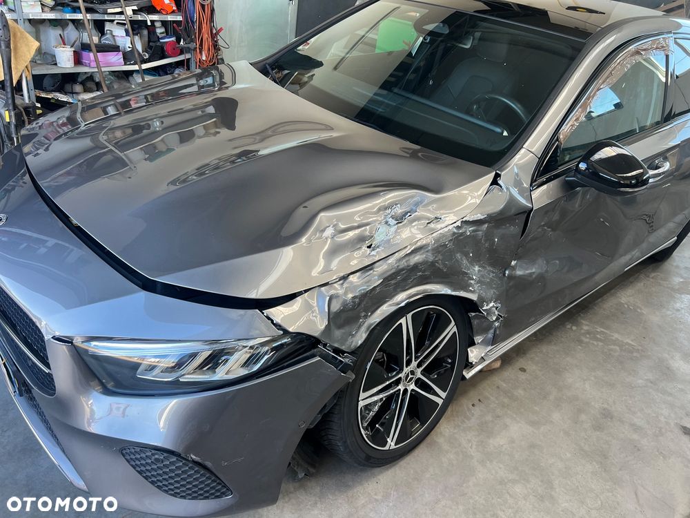 Mercedes-Benz Klasa A 200 d 8G-DCT Special Edition - 4