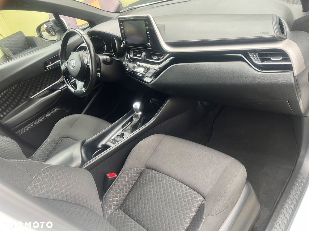 Toyota C-HR 1.8 Hybrid Dynamic - 12