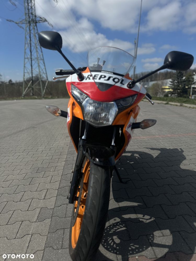 Honda CBR - 7