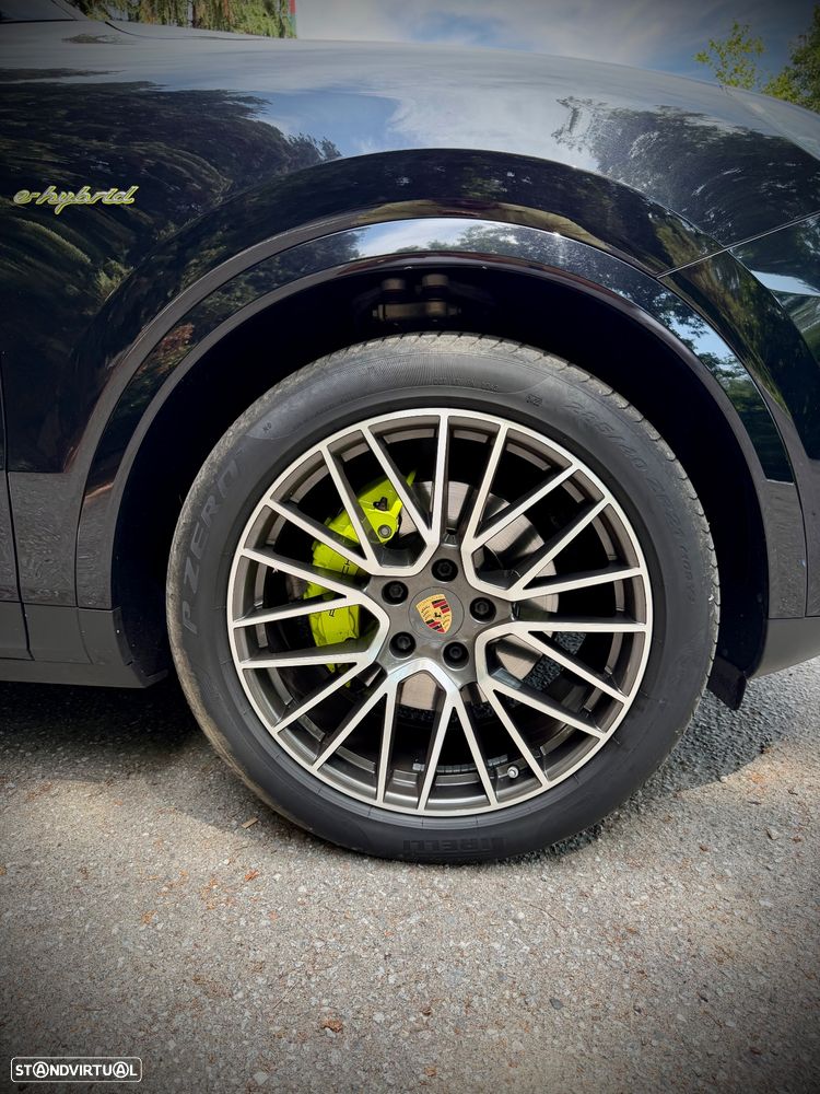 Porsche Cayenne Coupé - 40