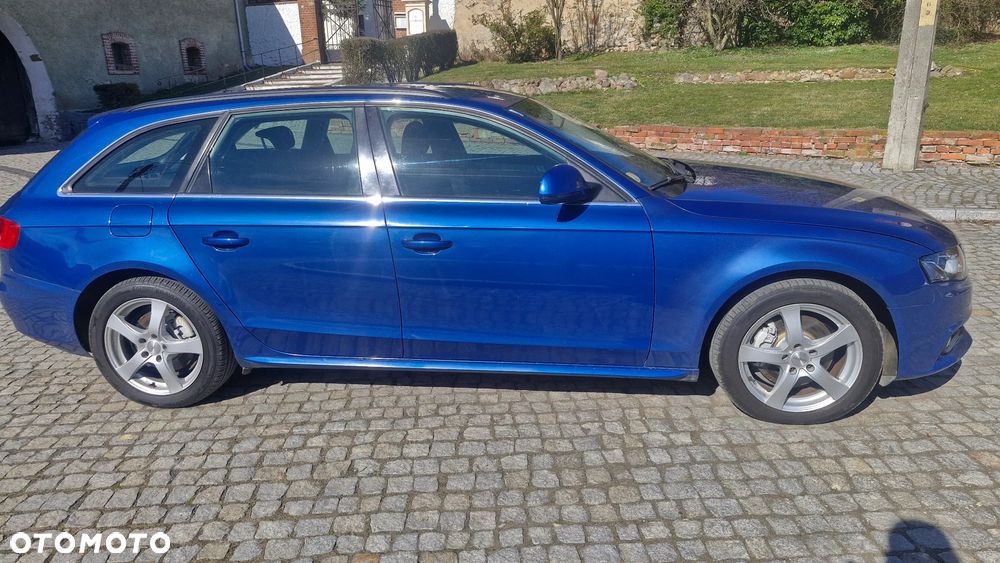 Audi A4 Avant 2.0 TDI DPF multitronic Ambiente - 5