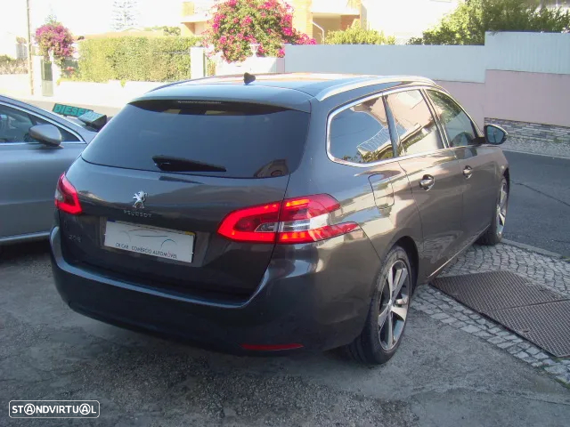 Peugeot 308 SW 1.2 PureTech Allure Pack EAT8 - 3