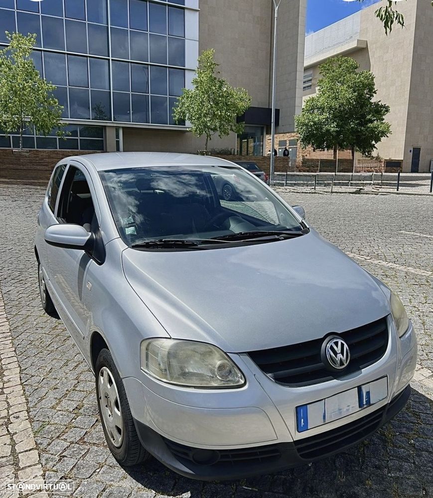 VW Fox 1.2 T.Liso - 1