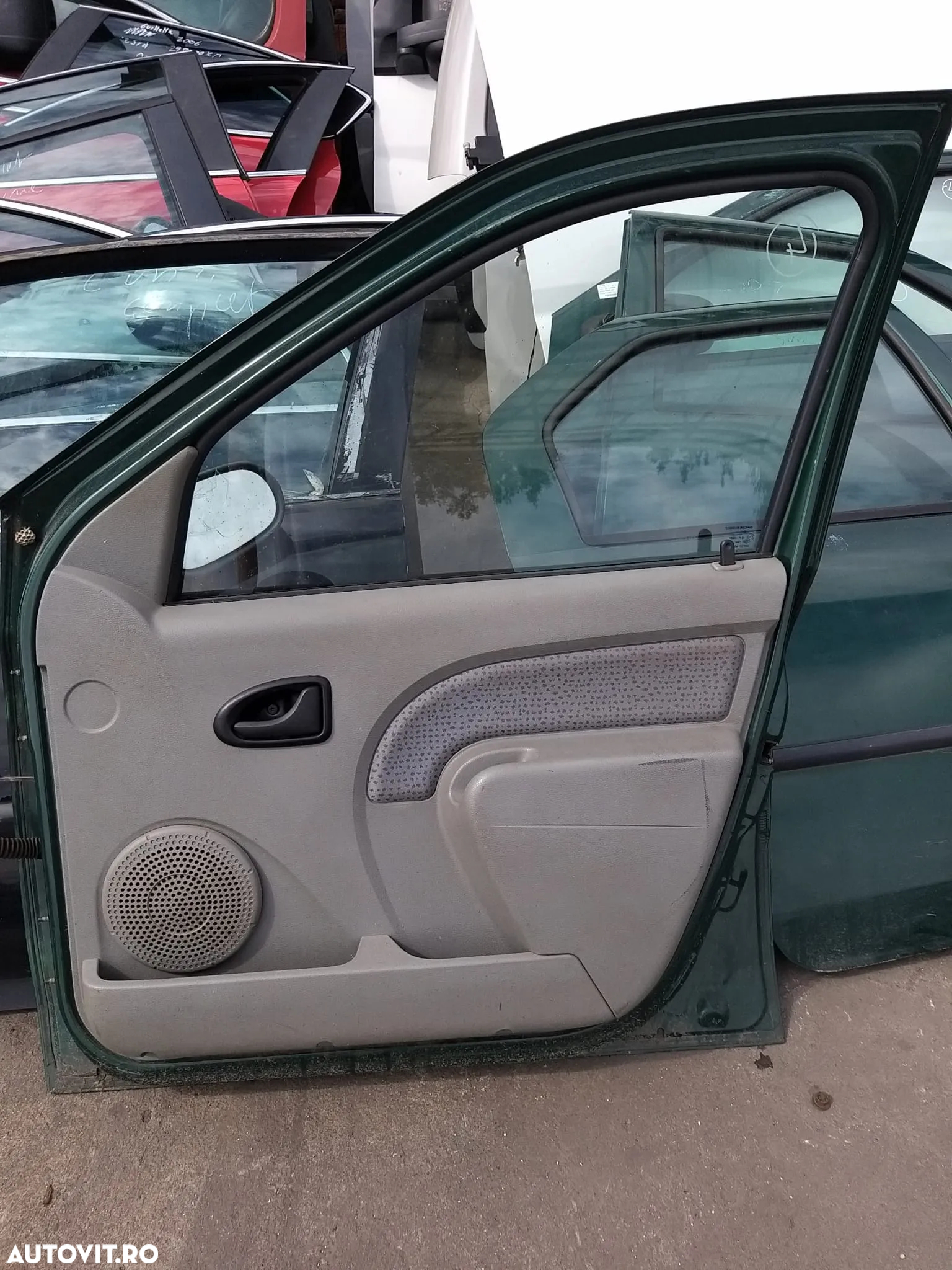 Usa Fata Dreapta fara Rugina pentru Dacia Logan 2006 2007 - 2