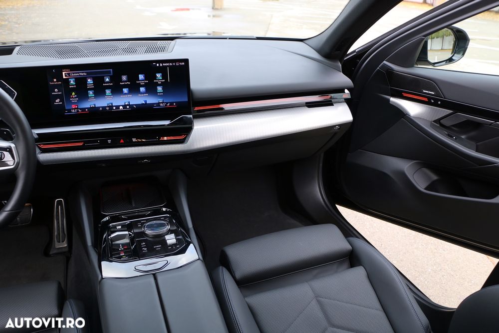 BMW Seria 5 520d AT MHEV - 36