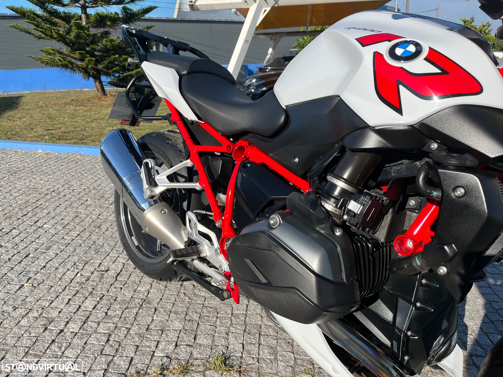 BMW R 1200 R - 18