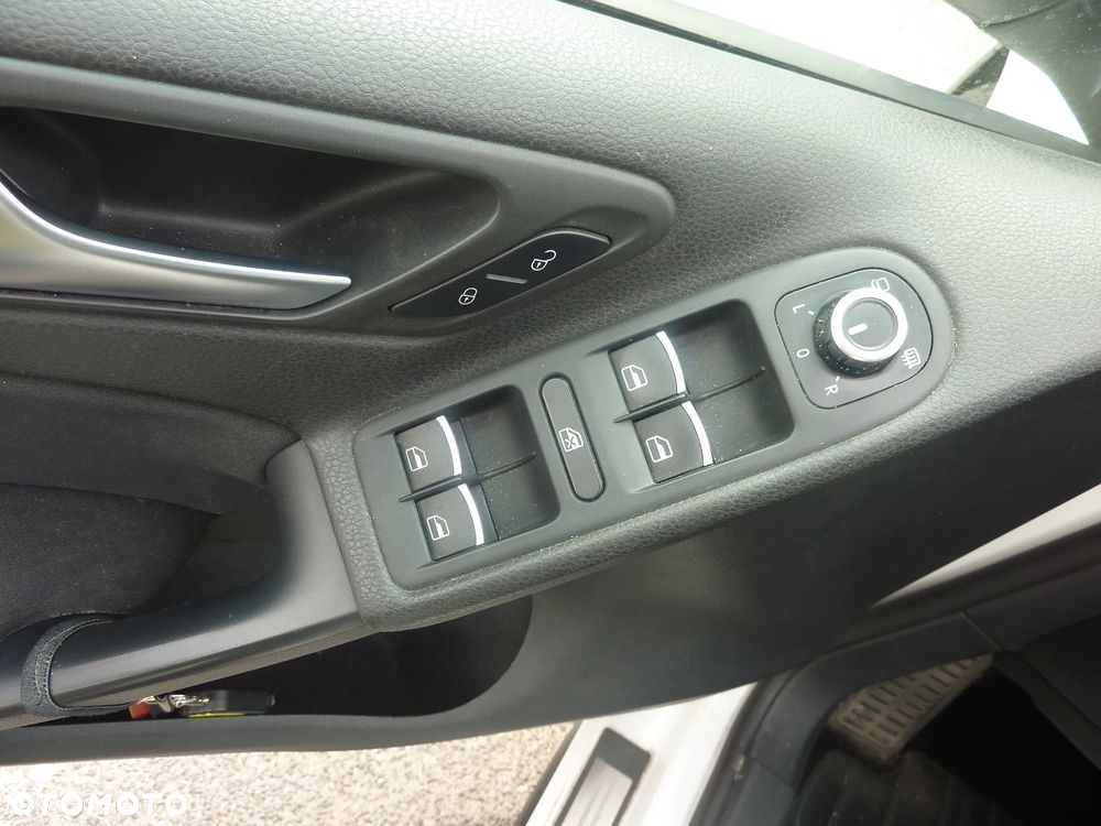 Volkswagen Golf 2.0 GTI DSG - 6