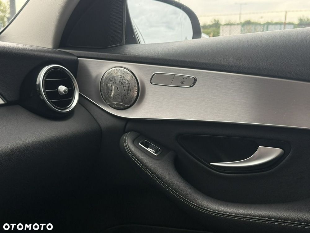 Mercedes-Benz Klasa C 200 d 9G-TRONIC Avantgarde - 29