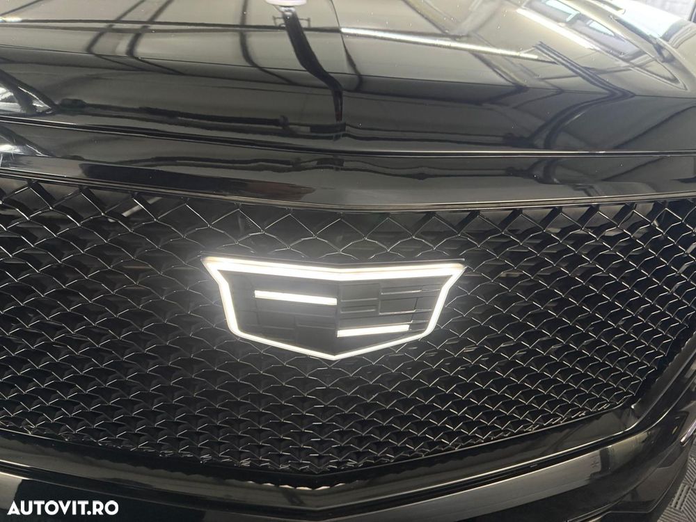 Cadillac Escalade 6.2 V8 AWD AT Platinum - 40