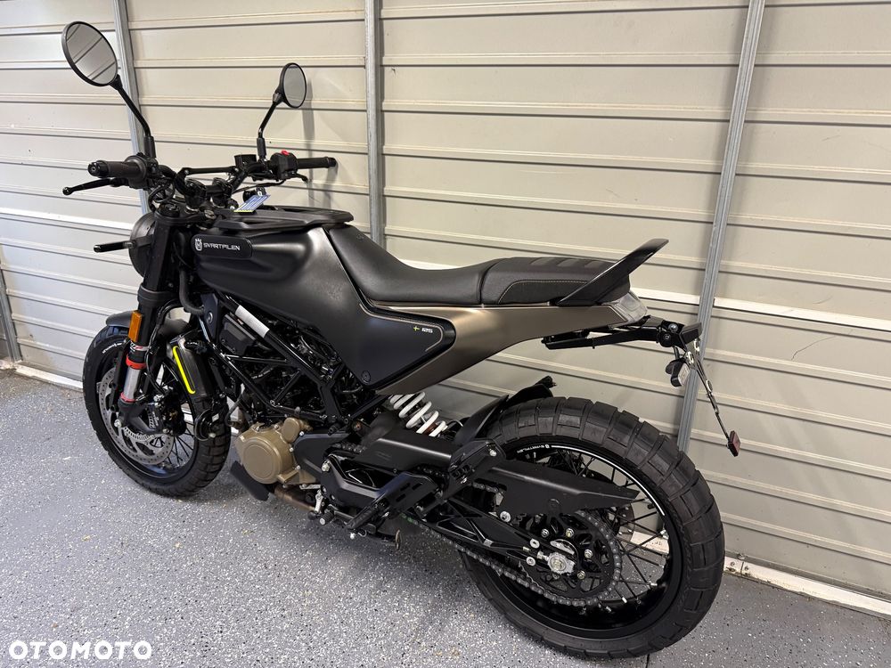 Husqvarna Svartpilen - 12
