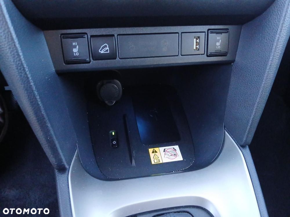 Toyota Yaris Cross - 32