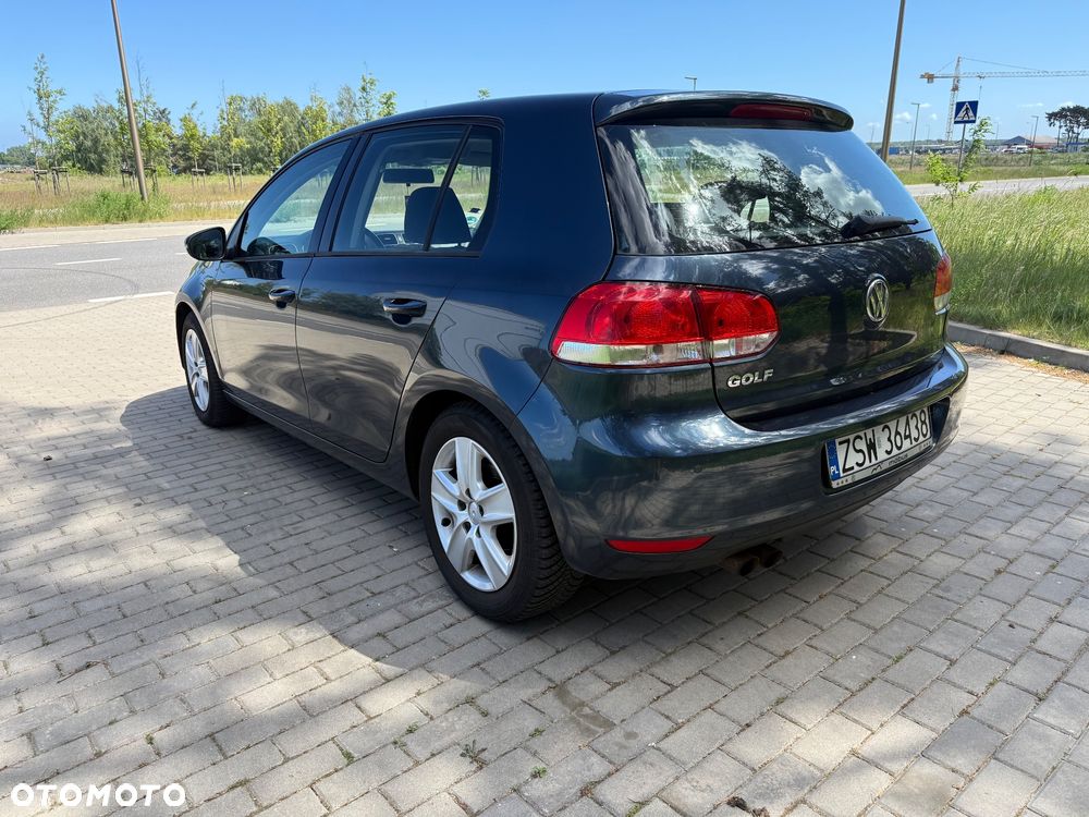 Volkswagen Golf 1.4 TSI Comfortline DSG - 3