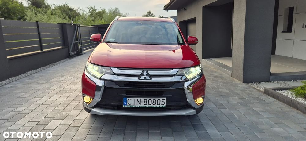Mitsubishi Outlander 2.0 Intense + 4WD CVT - 3
