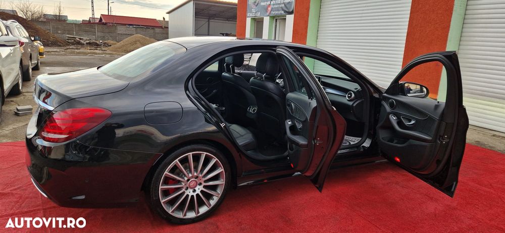 Mercedes-Benz C - 30