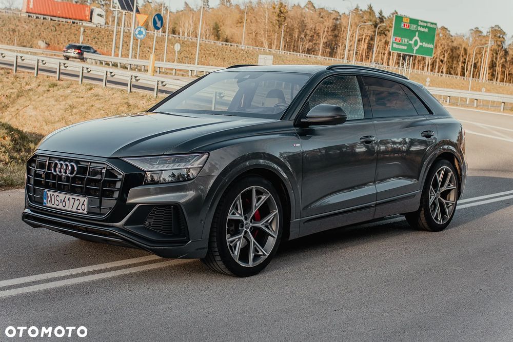 Audi Q8 - 4