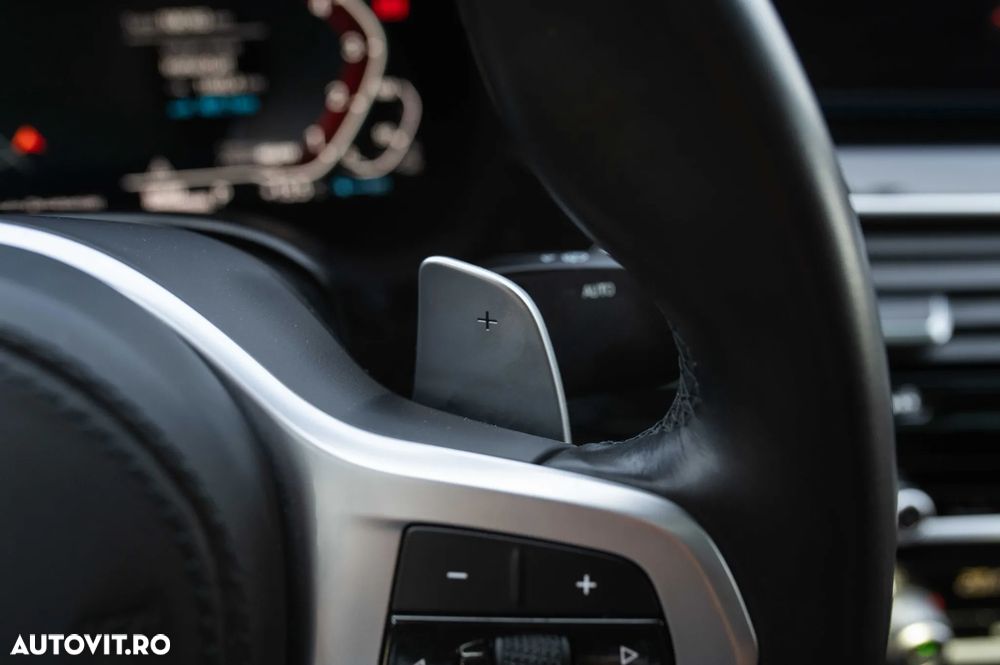 BMW Seria 5 545e xDrive AT PHEV - 26
