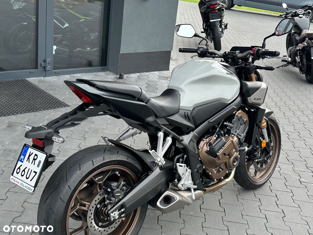 Honda CB - 5