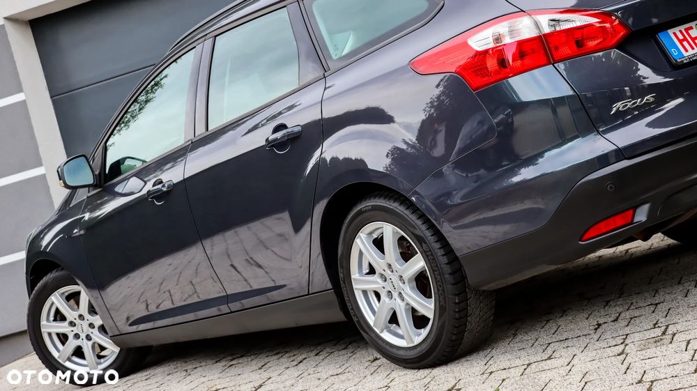Ford Focus 1.6 Ti-VCT Titanium - 23