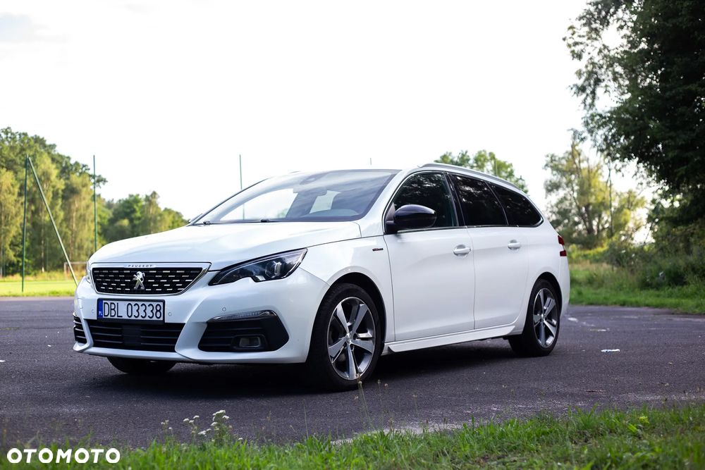 Peugeot 308 BlueHDi 130 EAT8 Stop & Start GT - 1