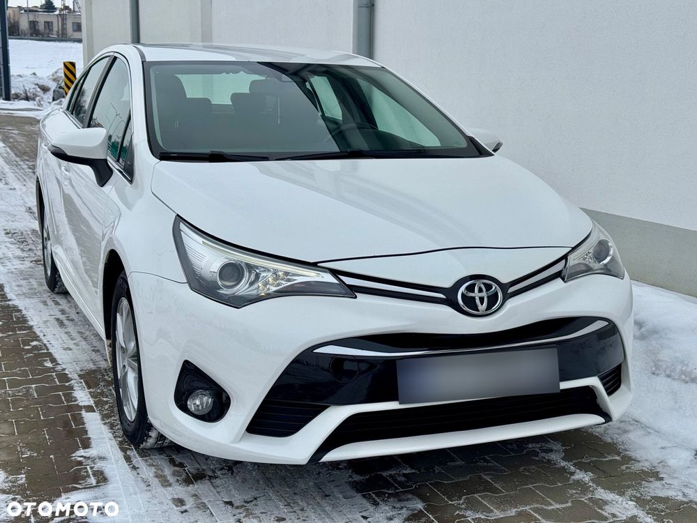 Toyota Avensis 1.6 D-4D Prestige - 27