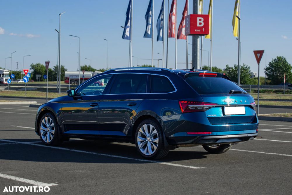 Skoda Superb 2.0 TDI 4X4 DSG Style - 8