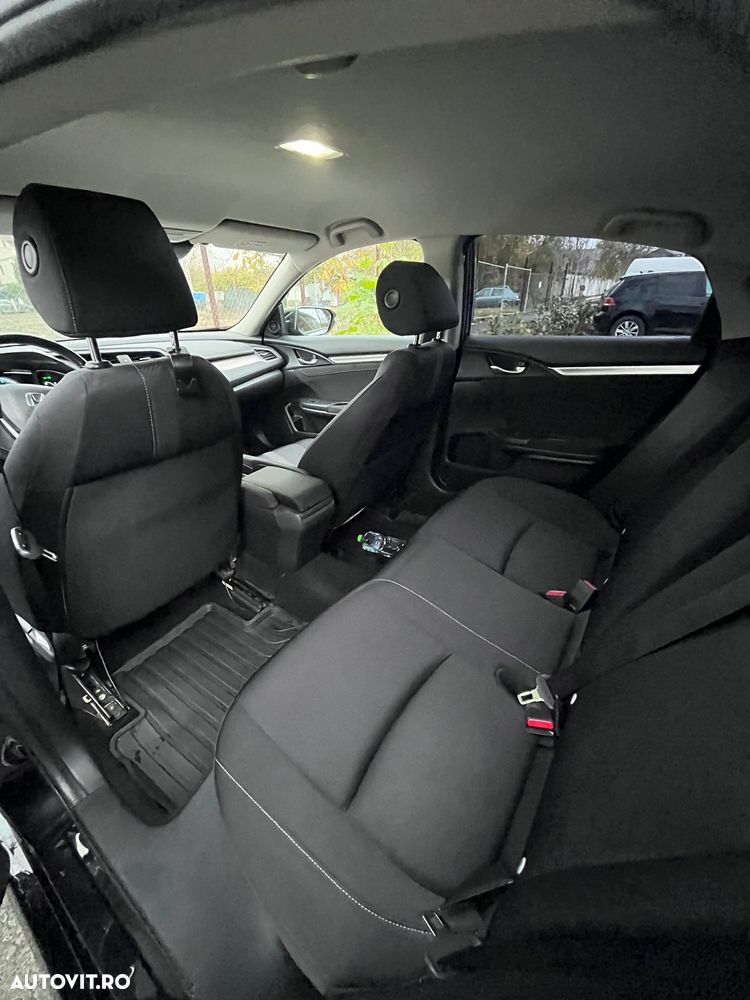 Honda Civic 1.5 VTEC Turbo Prestige - 13