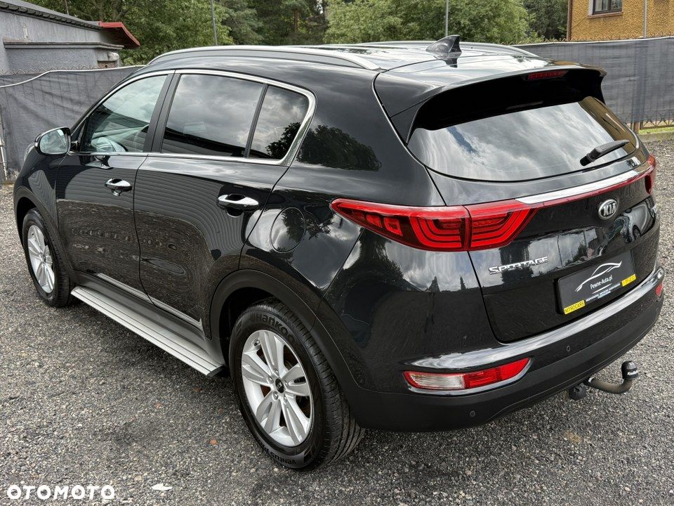 Kia Sportage 1.6 GDI 2WD Black Edition - 8
