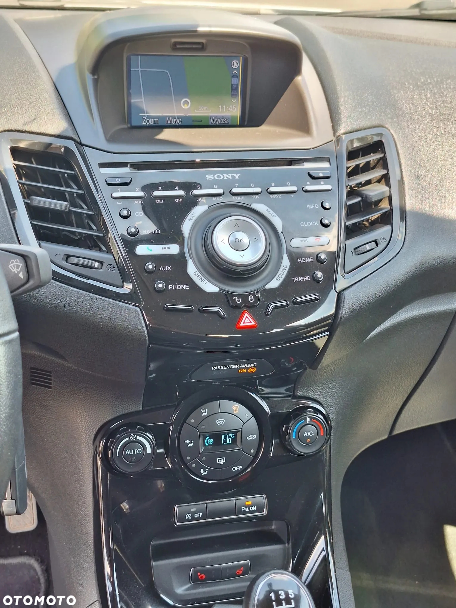 Ford Fiesta - 11