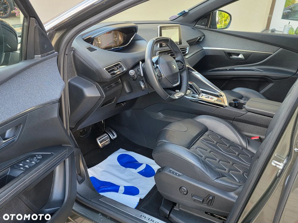 Peugeot 5008 1.6 PureTech GT S&S EAT8 - 18