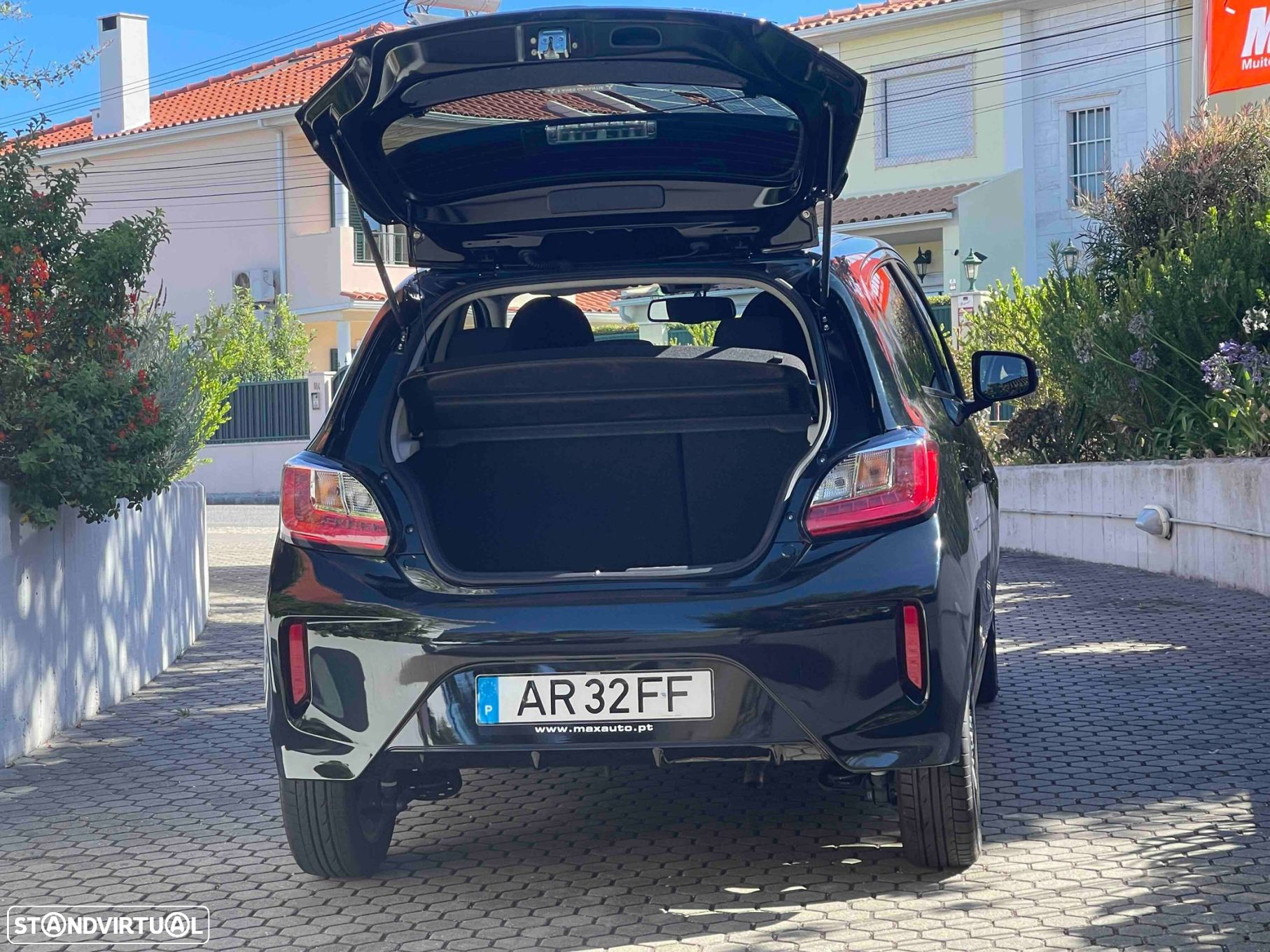 Mitsubishi Space Star 1.2 Intense Connect Edition - 23
