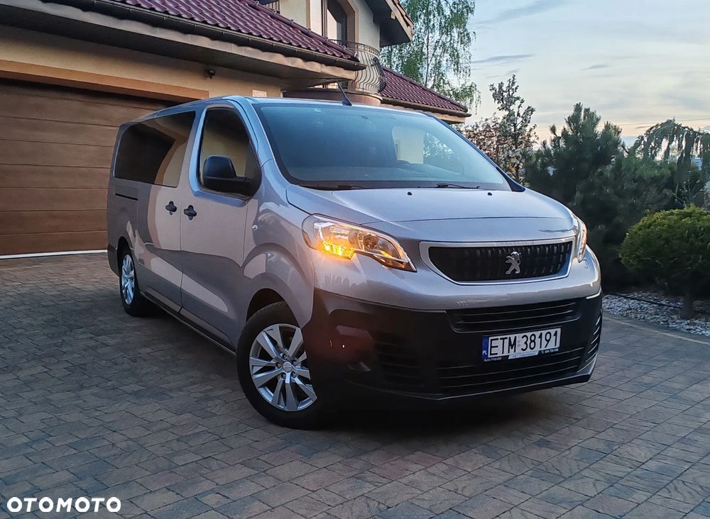 Peugeot Traveller 1.5 BlueHDi Long Business - 4