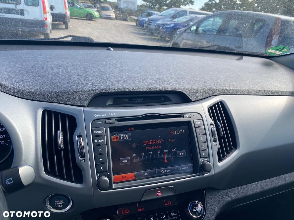 Kia Sportage 2.0 CRDI 184 4WD Automatik Fifa World Cup Edition - 15