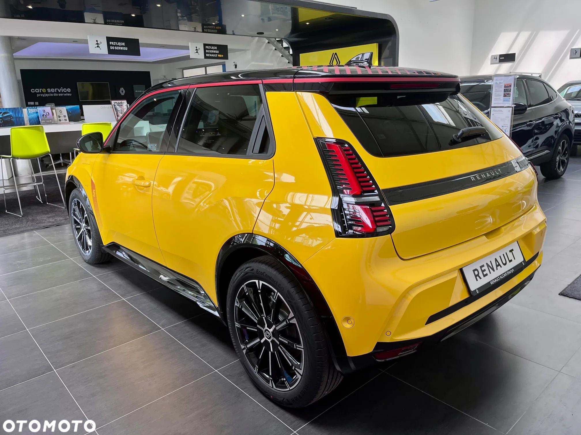 Renault 5 52kWh Comfort Range Iconic Cinq - 3