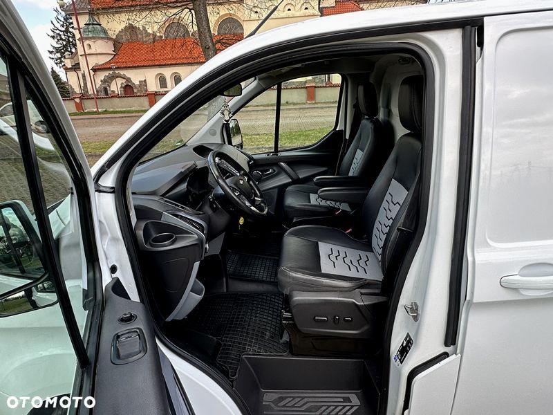 Ford Transit Custom - 14