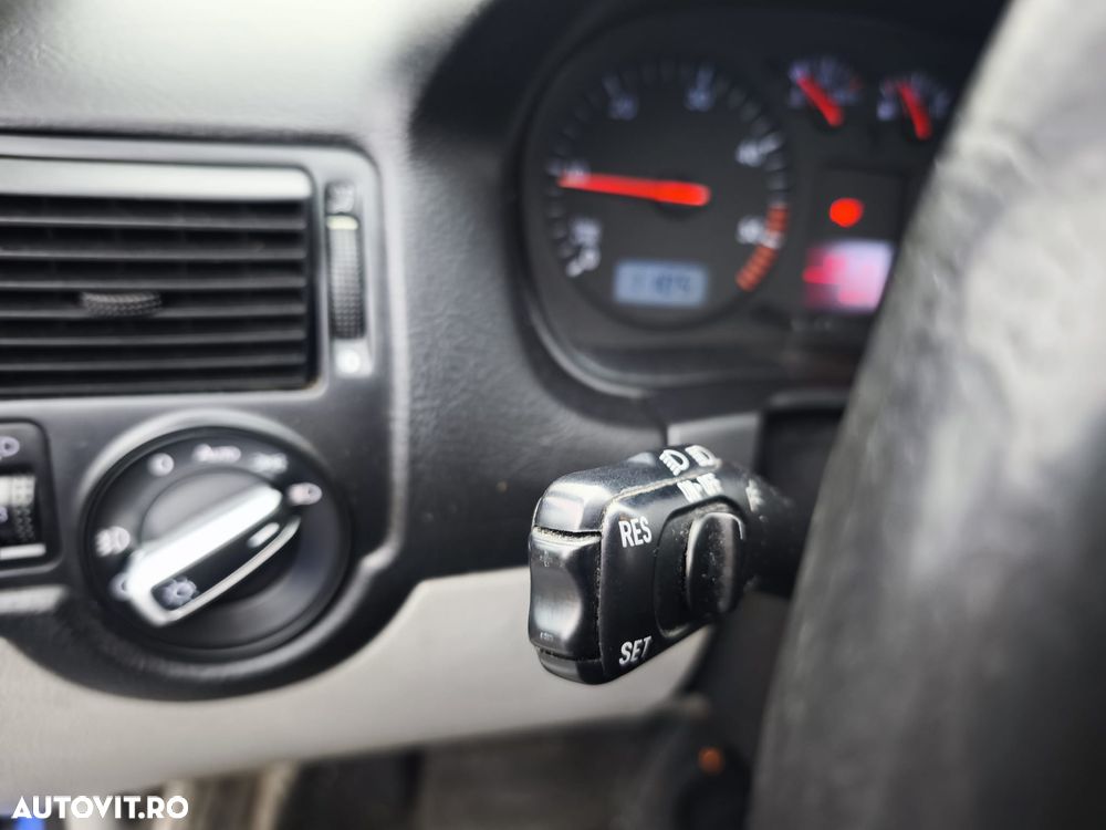 Volkswagen Golf Variant 1.9 TDI Comfortline - 9