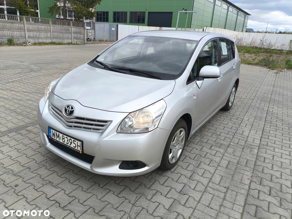 Toyota Verso 1.6 Sprint - 1