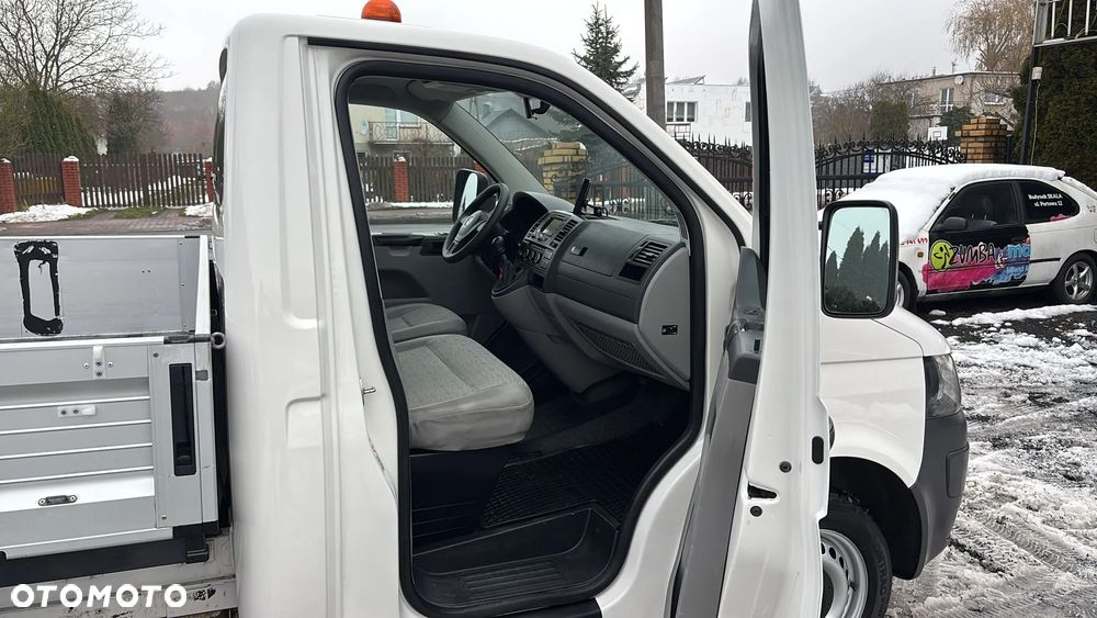 Volkswagen Transporter T5 - 17