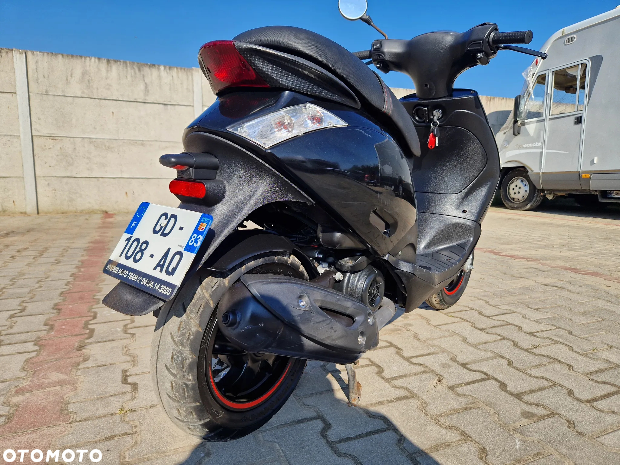 Piaggio ZIP - 24